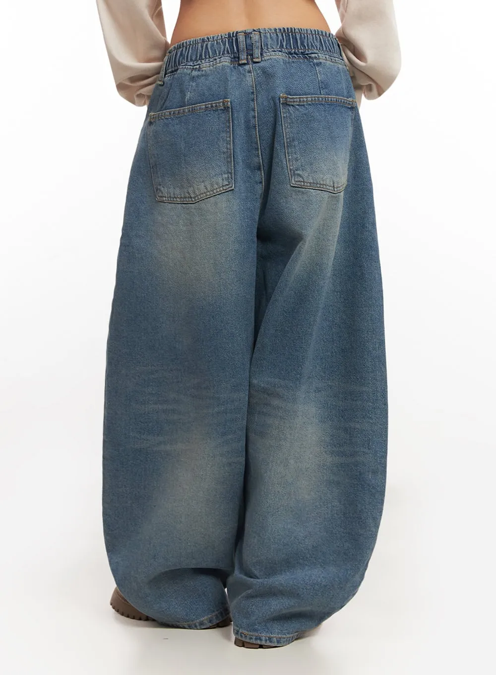 Janet Wide-Fit Baggy Jeans IA507